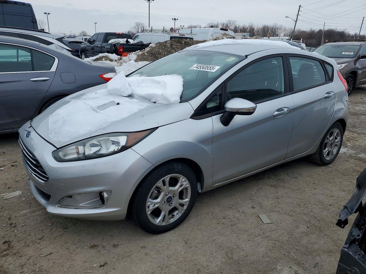 Salvage Ford Fiesta Image