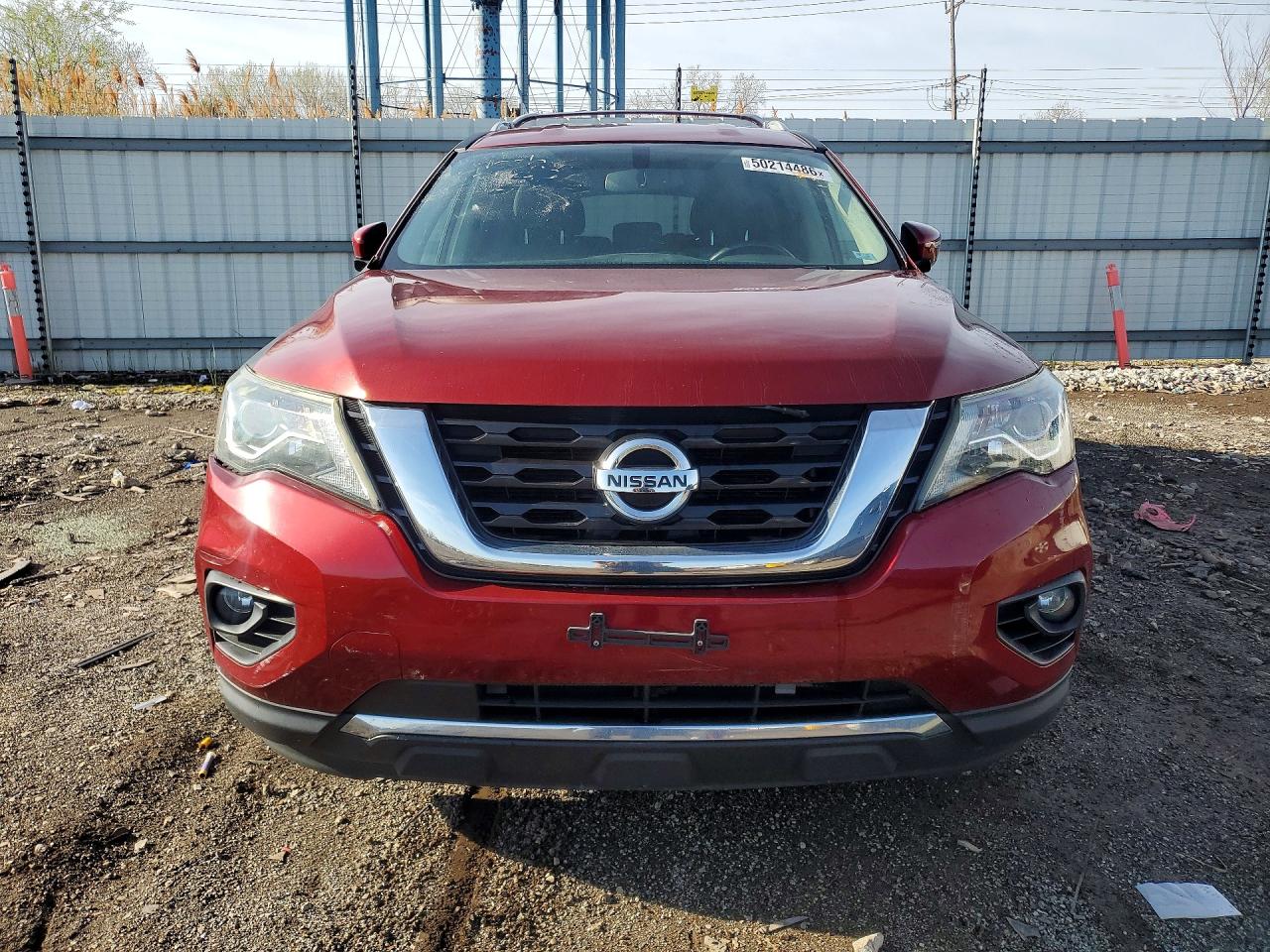 Nissan Pathfinder Sv