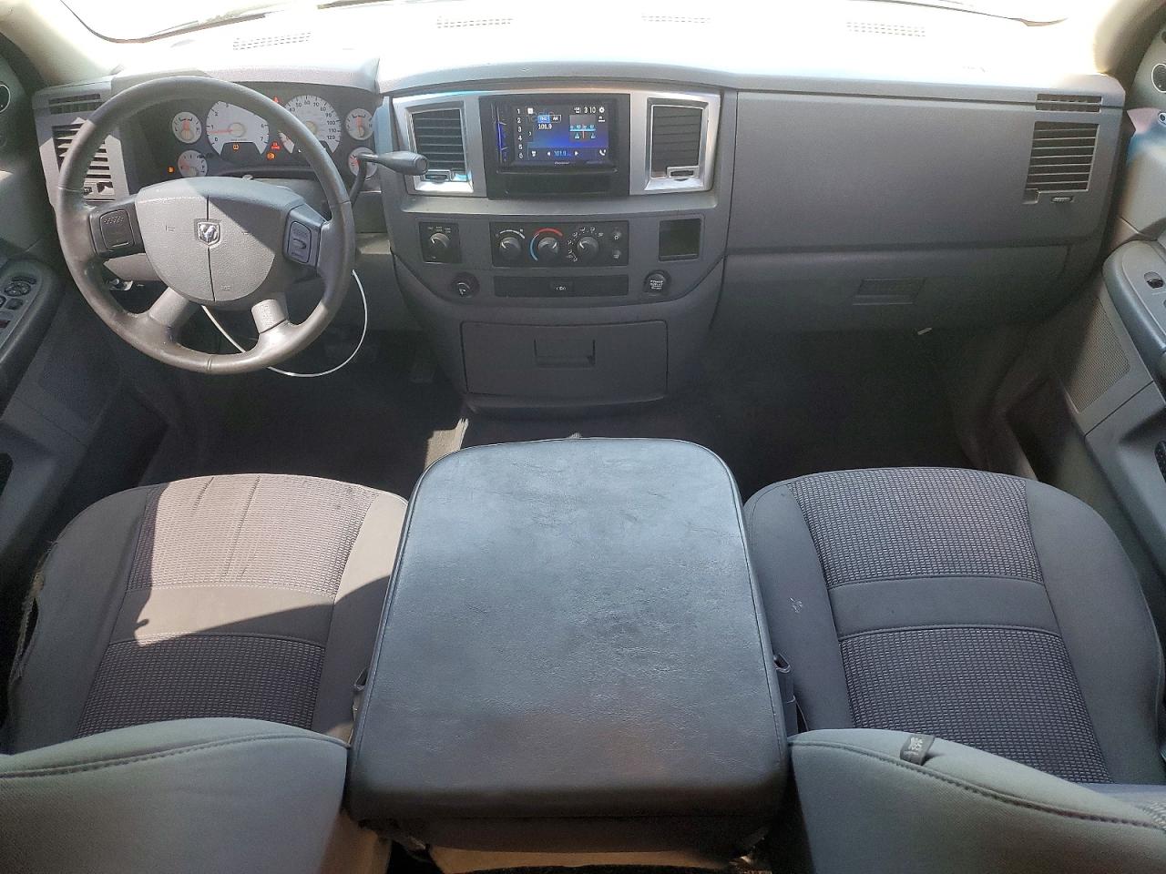 Dodge Ram 1500 St