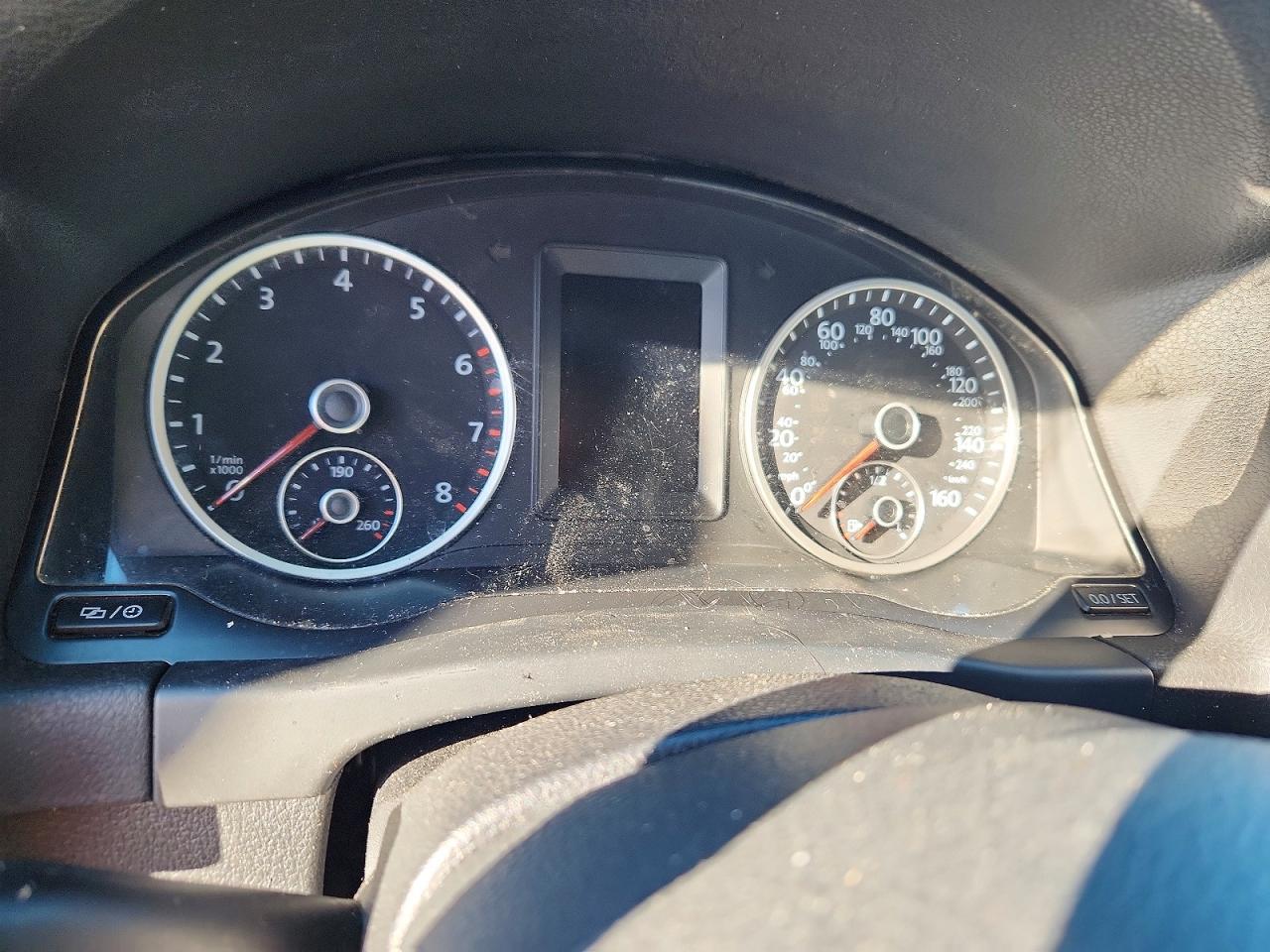Volkswagen Tiguan S