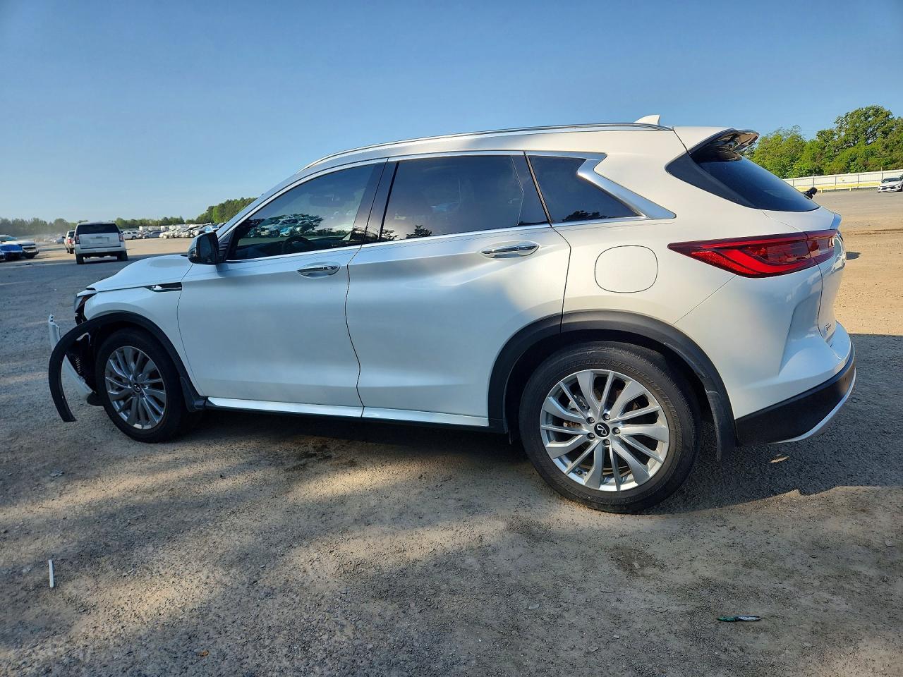 INFINITI Qx Luxe