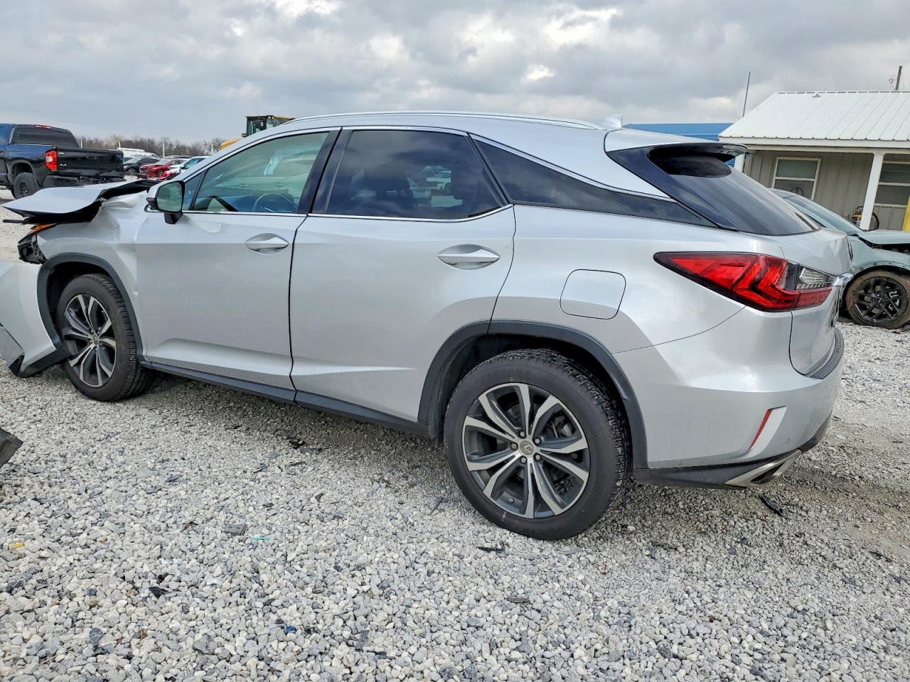 Lexus RX Base