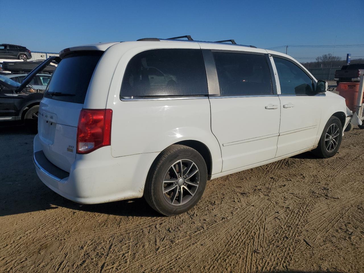 Dodge Caravan Sxt