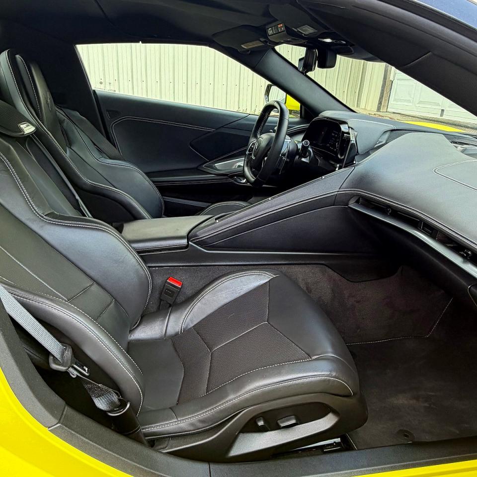 Chevrolet Corvette Stingray 1lt