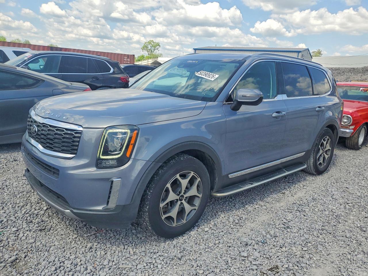 Salvage Kia Telluride Image