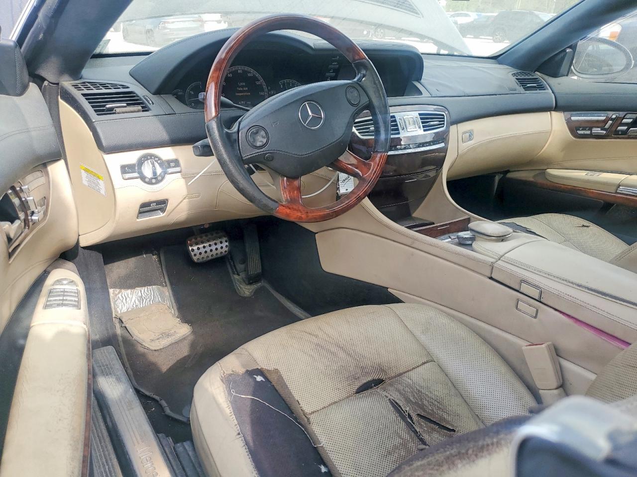 Mercedes-Benz C-Class 550
