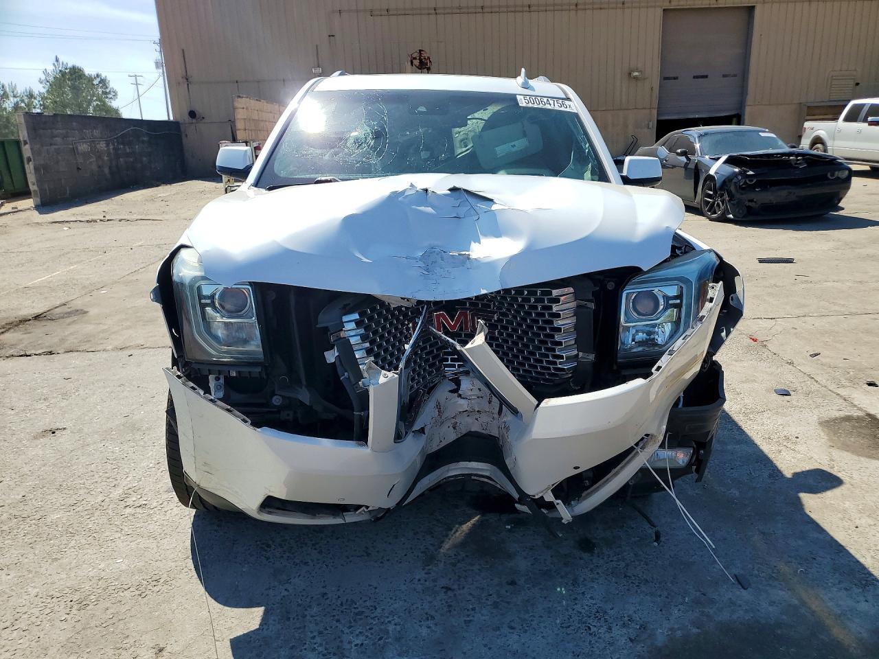 GMC Yukon Denali