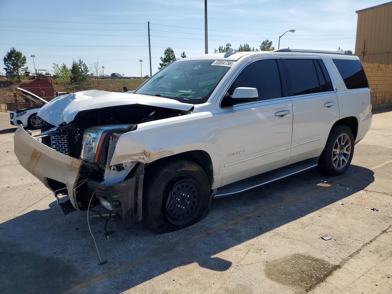 Salvage GMC Yukon Image