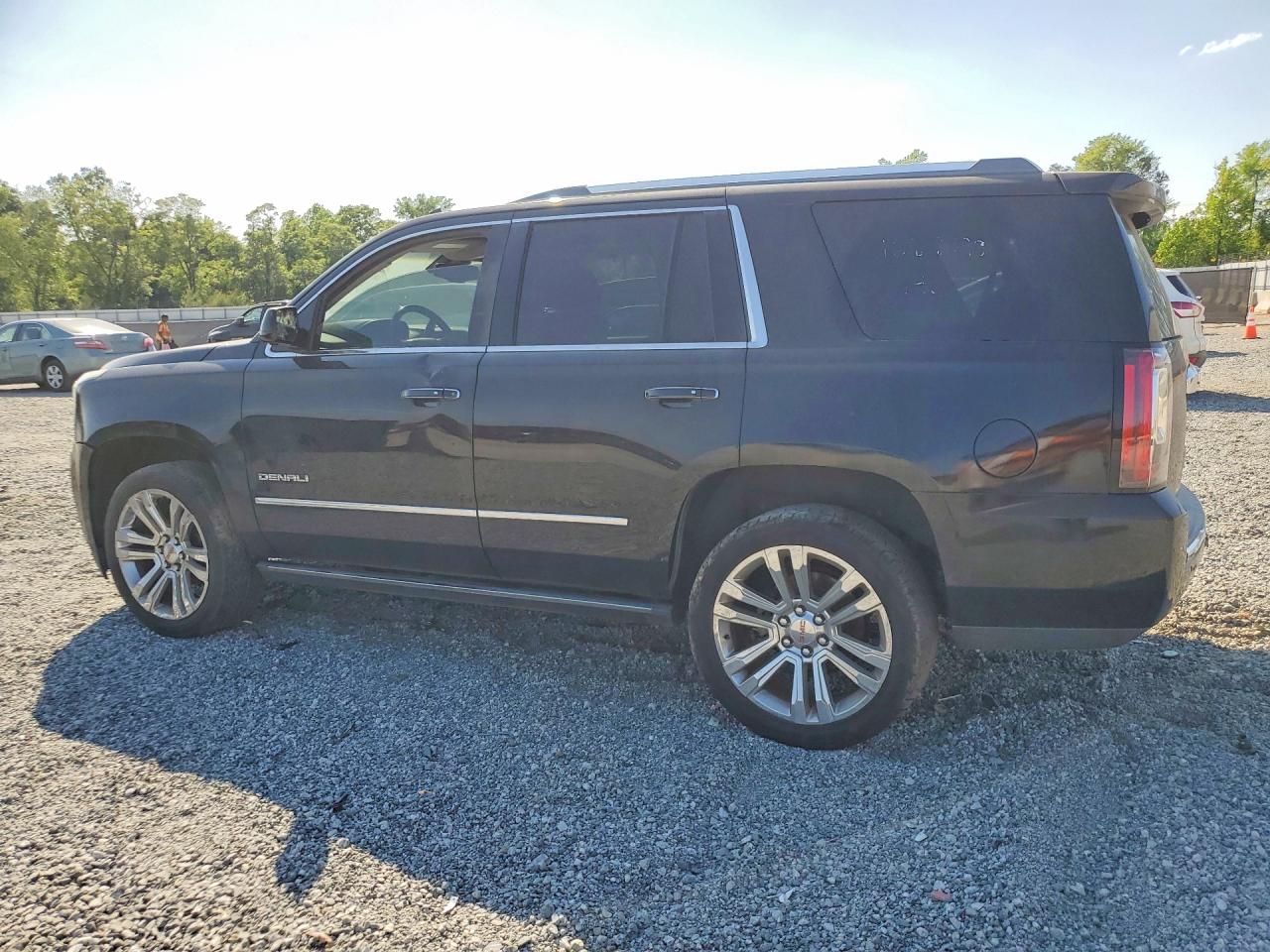 GMC Yukon Denali
