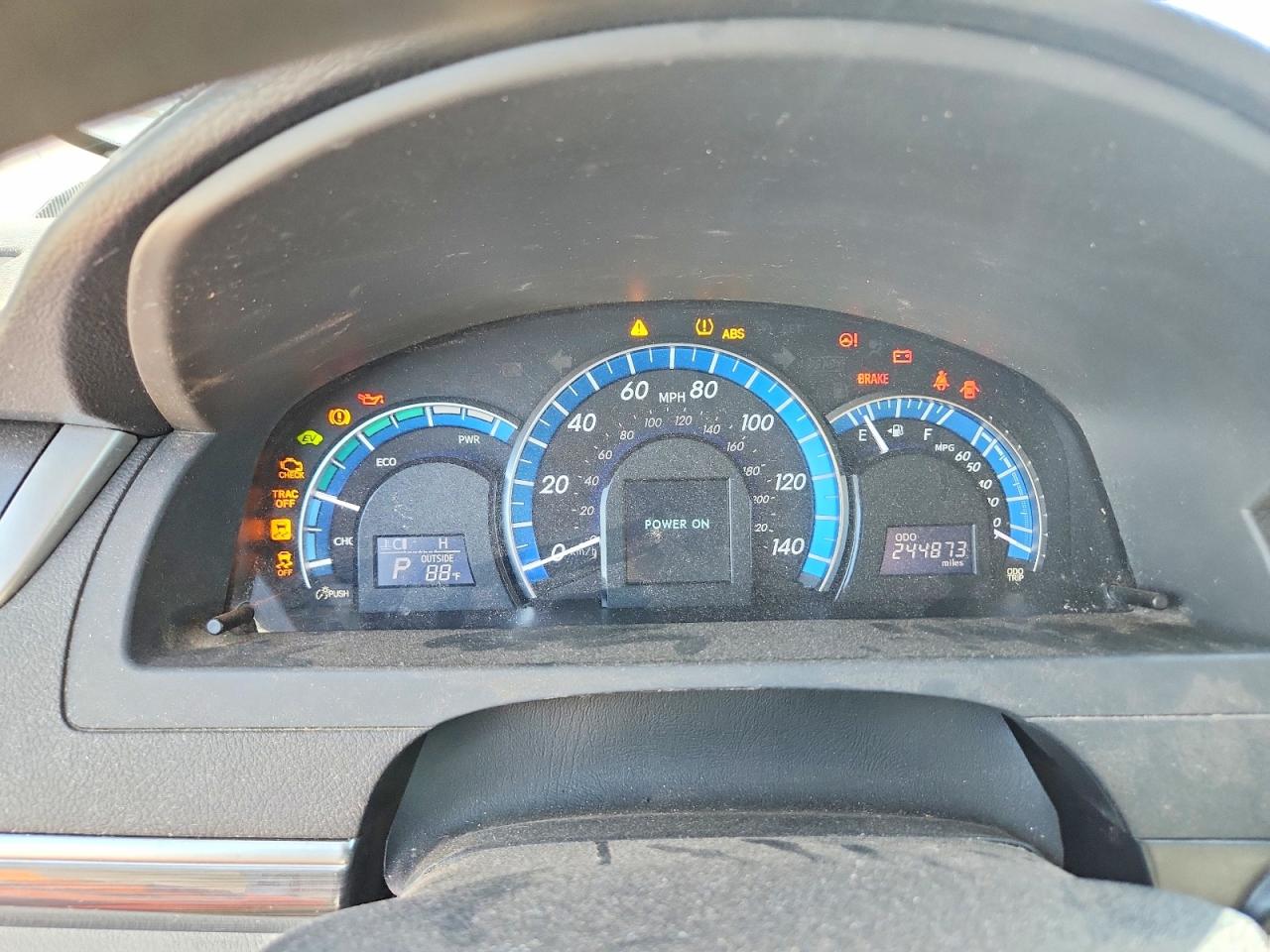 Toyota Camry Le