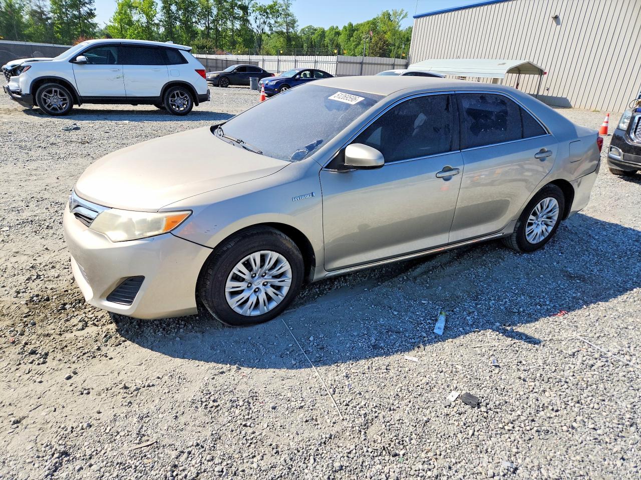 Salvage Toyota Camry Image