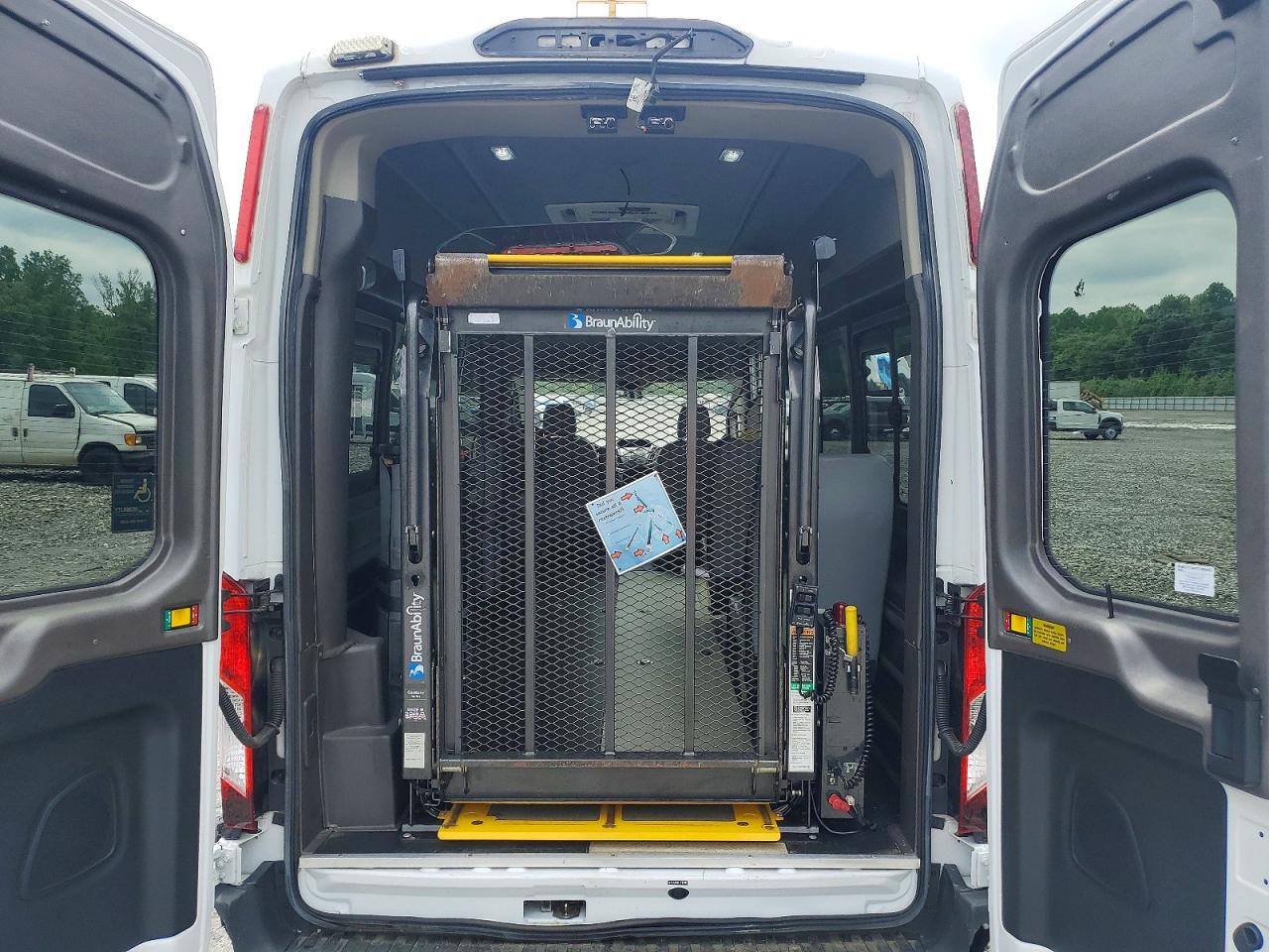 Ford Transit T-350