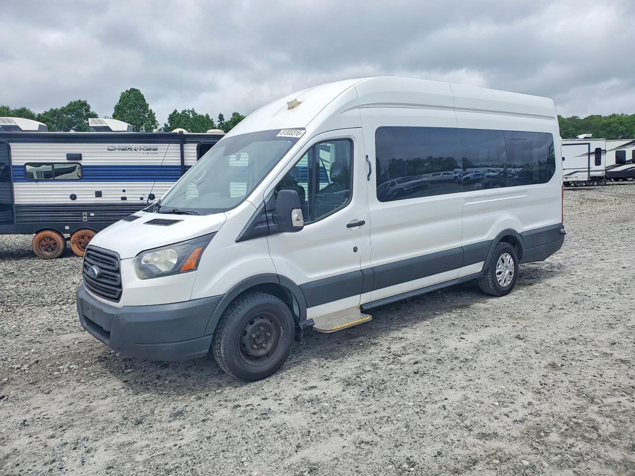 Salvage Ford Transit Image
