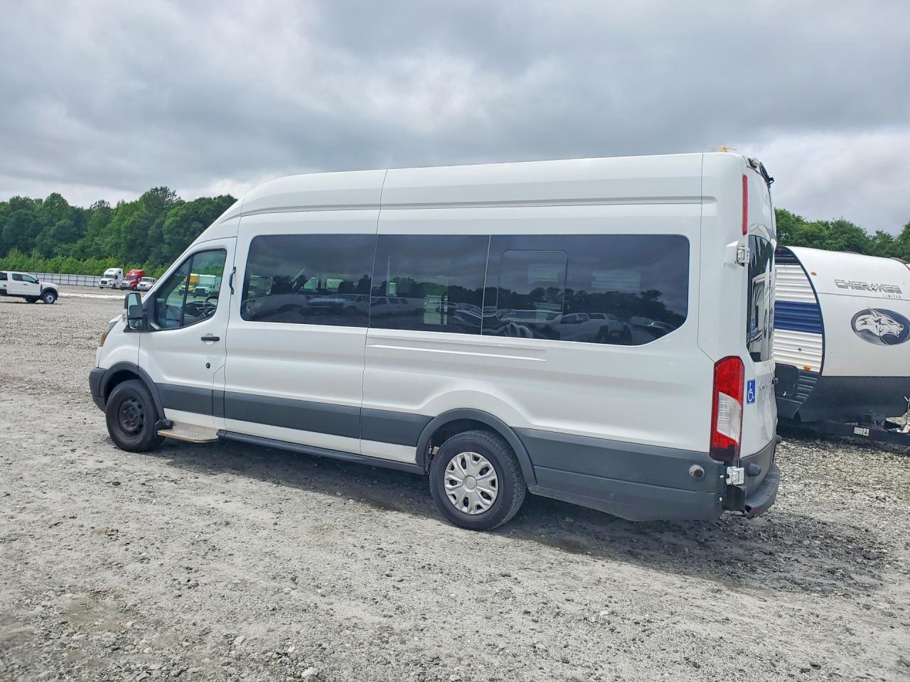 Ford Transit T-350