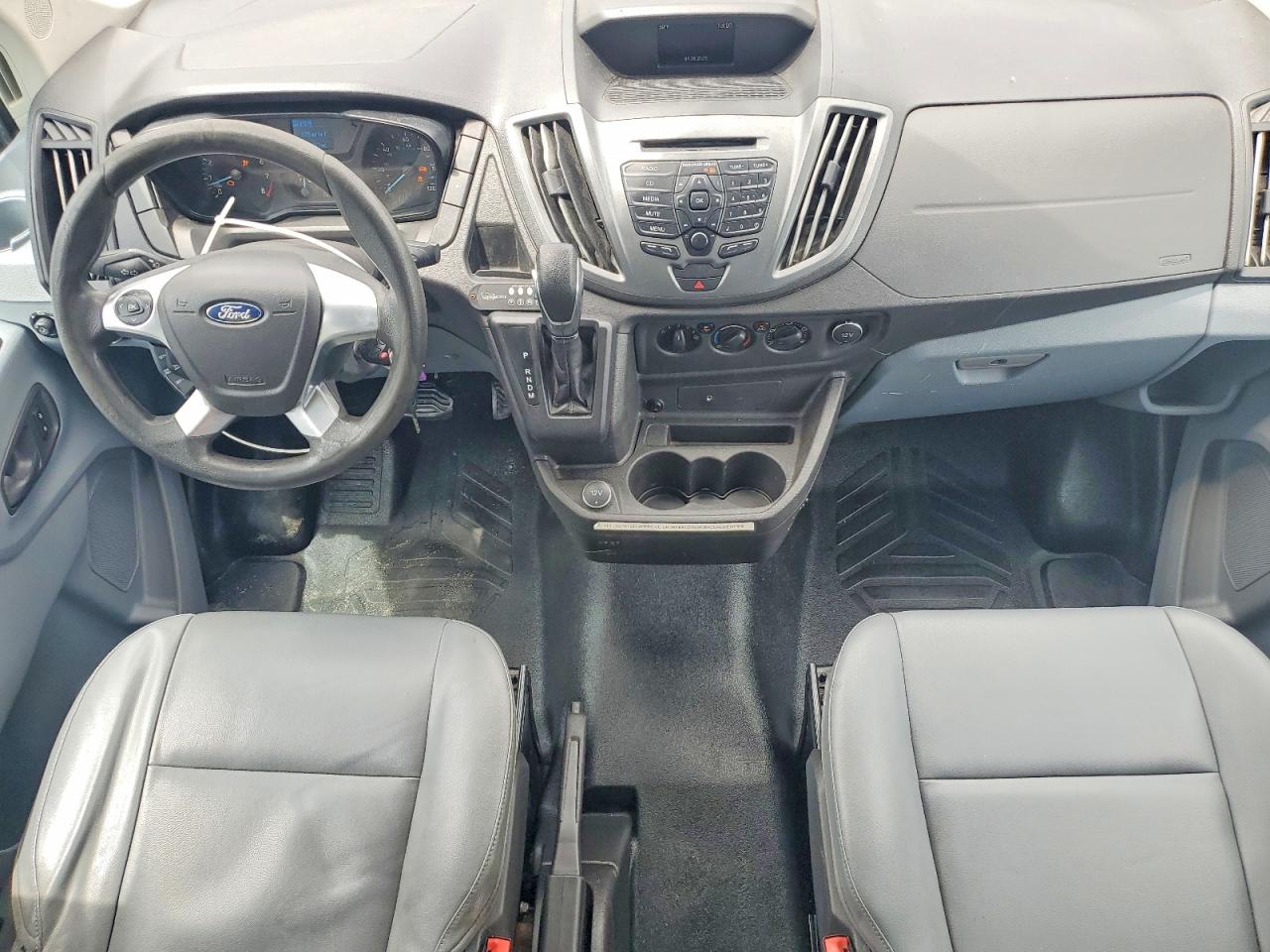 Ford Transit T-350