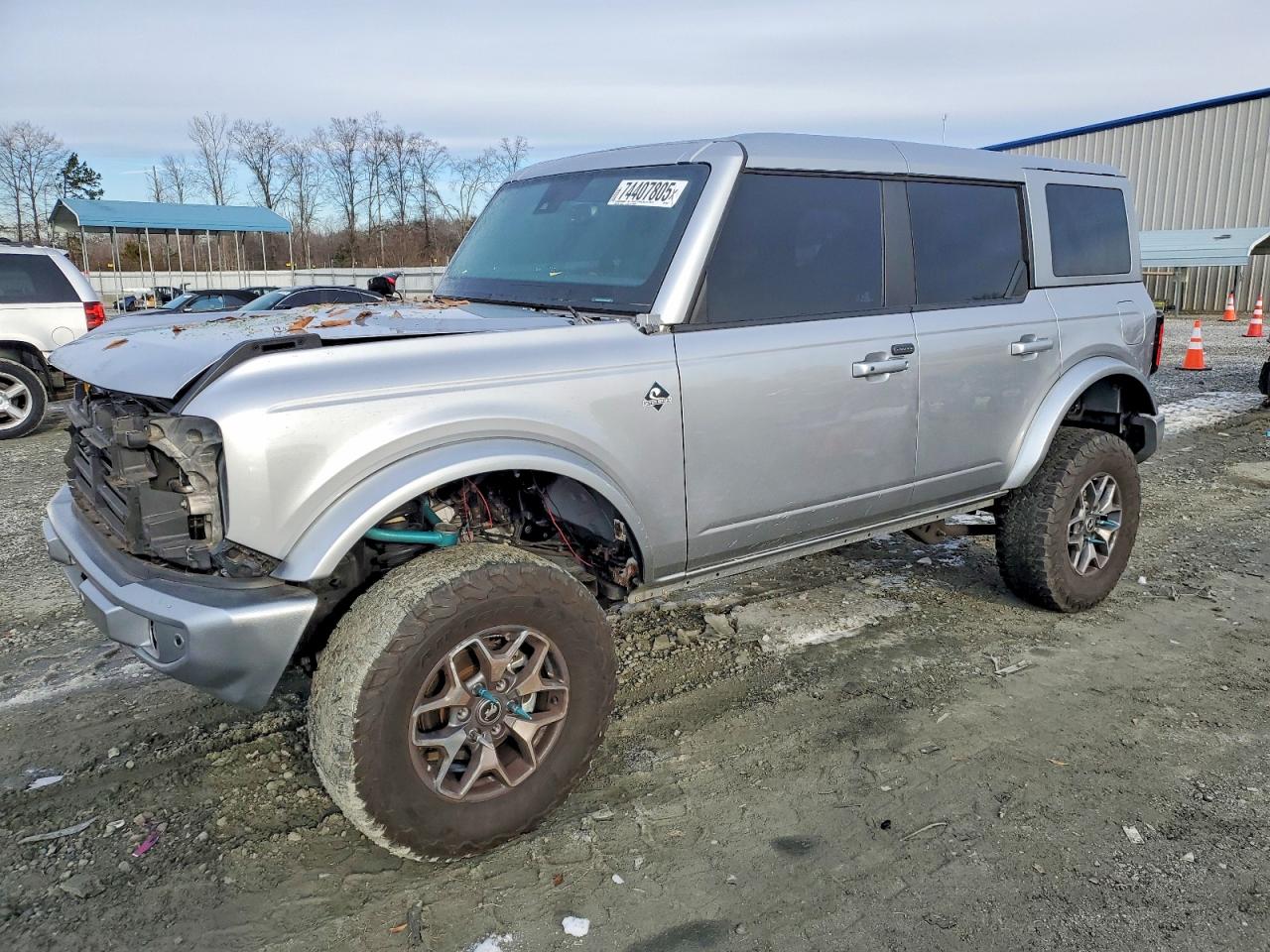 Salvage Ford Bronco Image