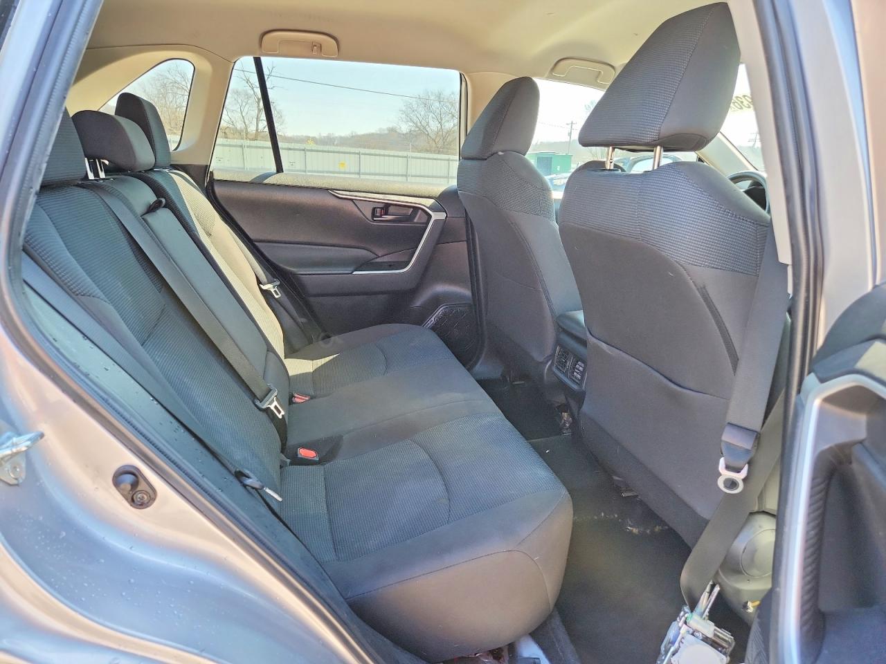 Toyota RAV4 Le