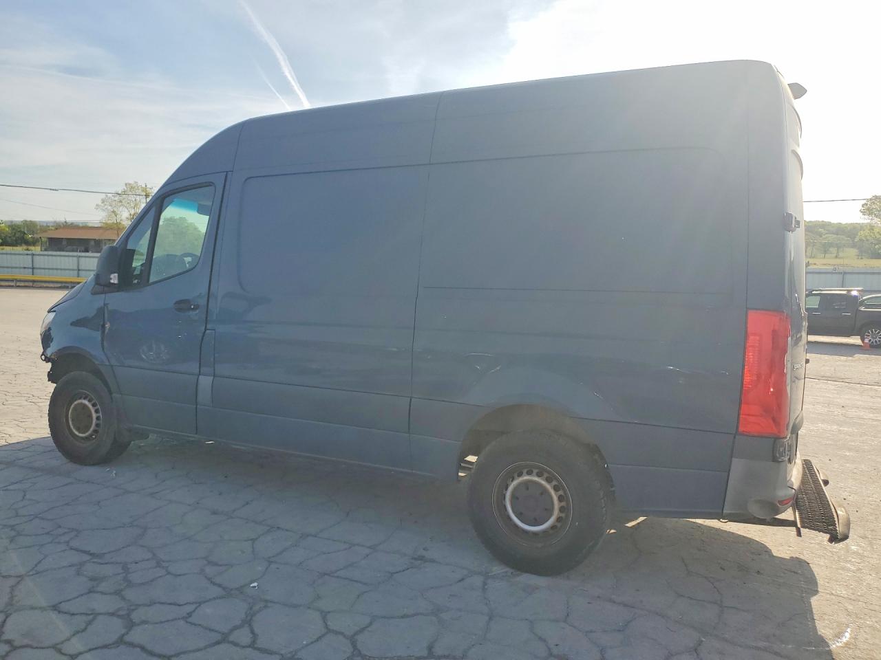 Mercedes-Benz Sprinter 2500