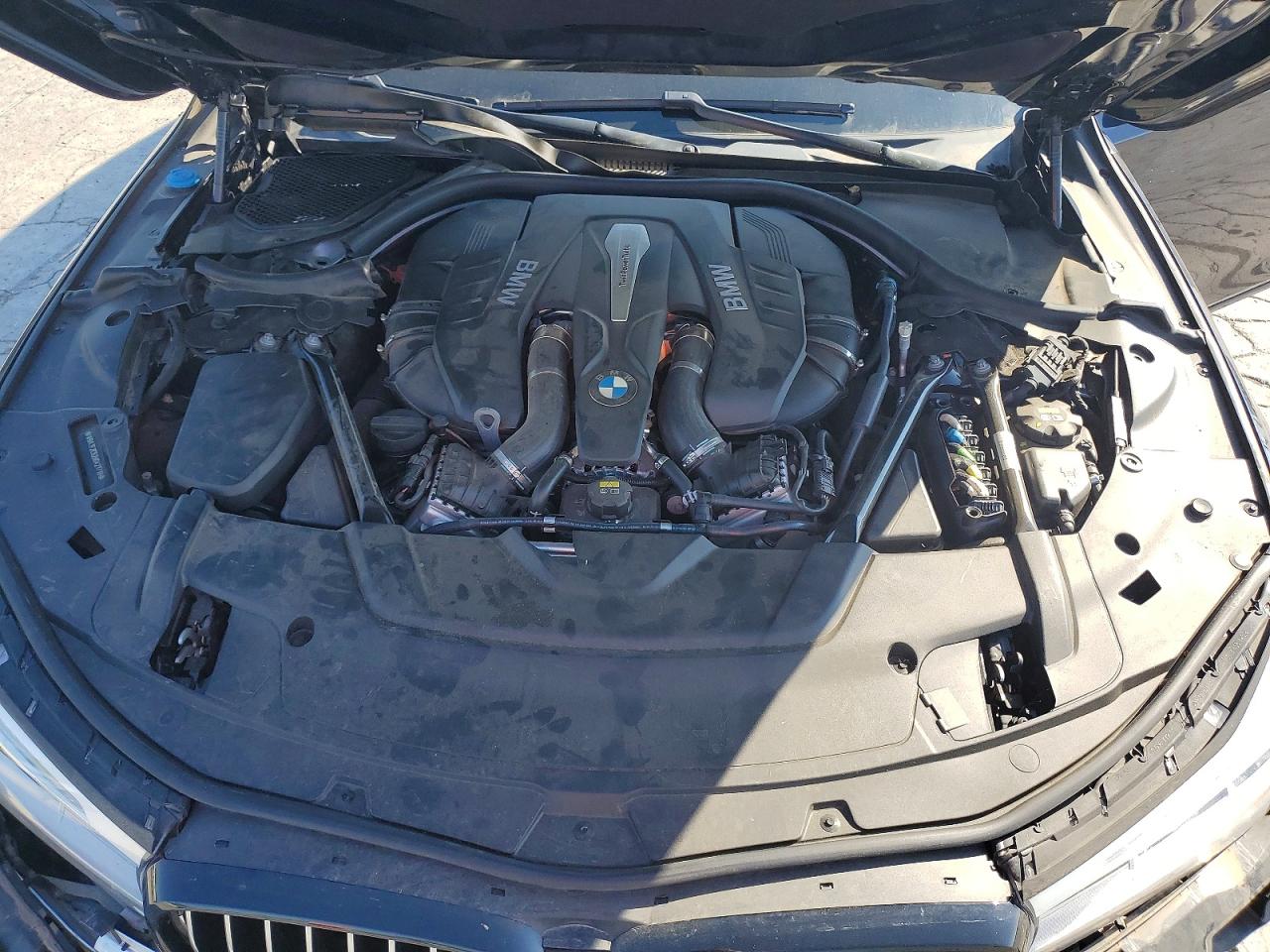 BMW 7 Series Xi