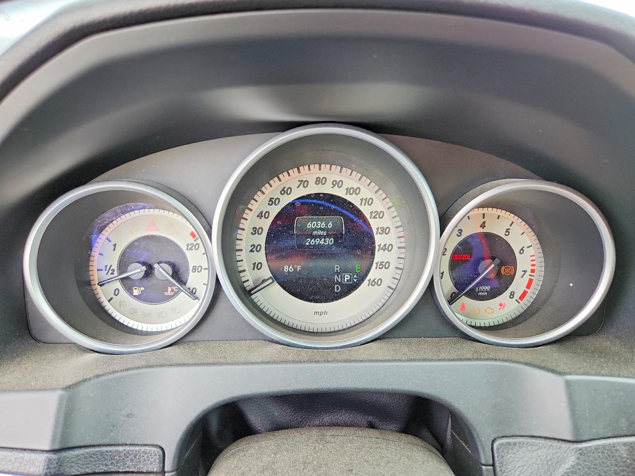 Mercedes-Benz E-Class 400