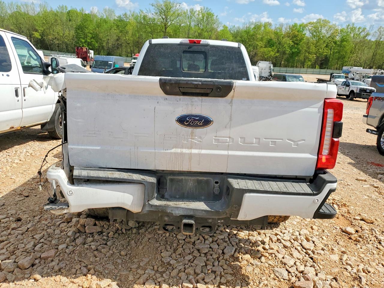 Ford F-350 Super Duty