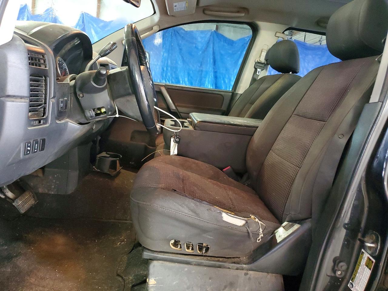 Nissan Titan