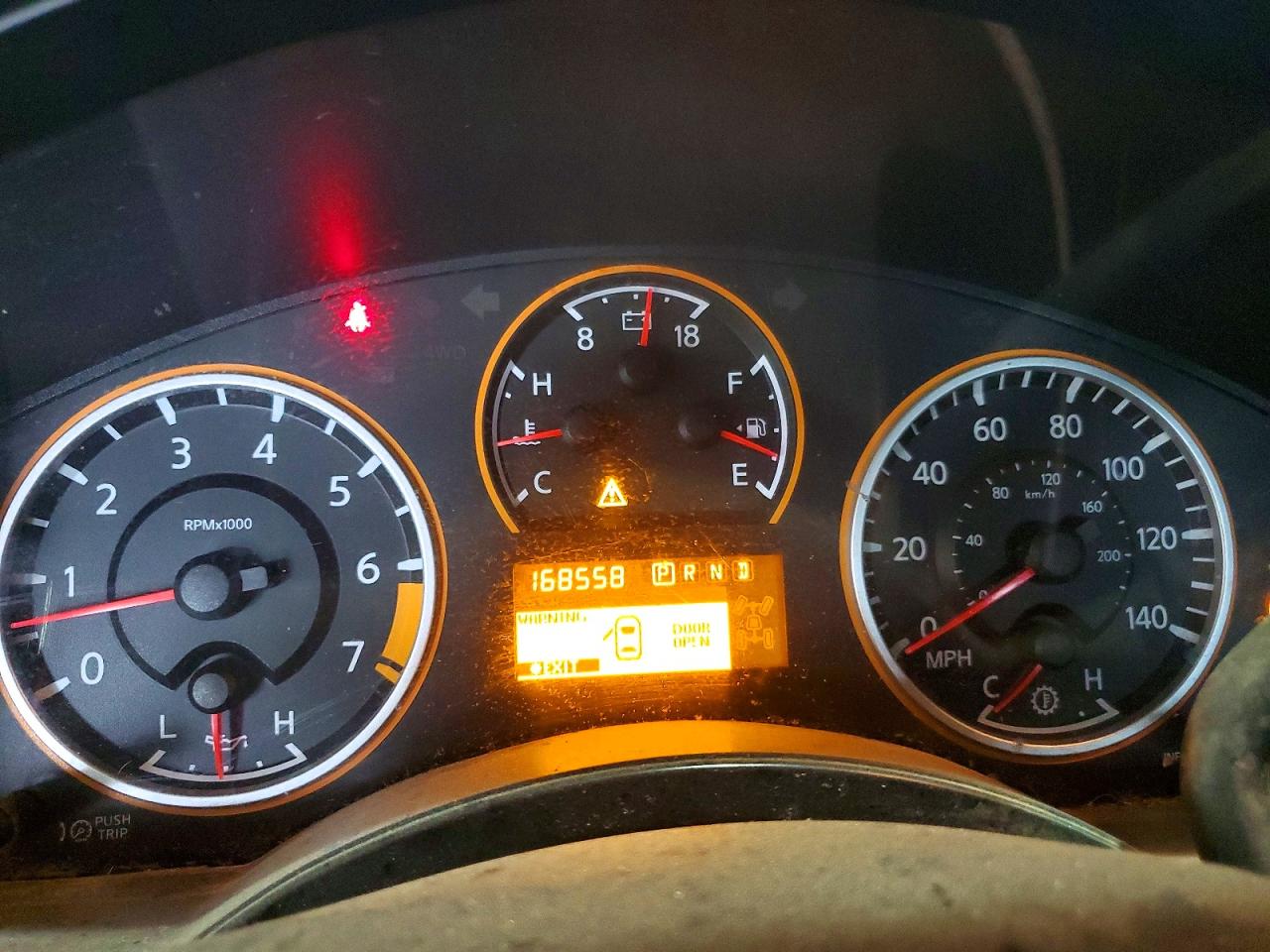 Nissan Titan