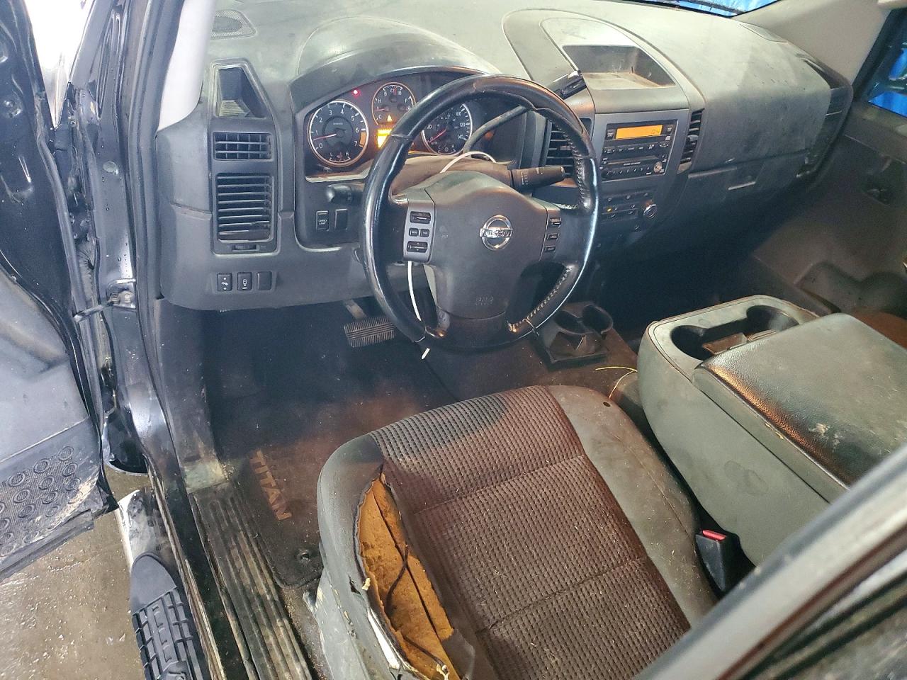 Nissan Titan