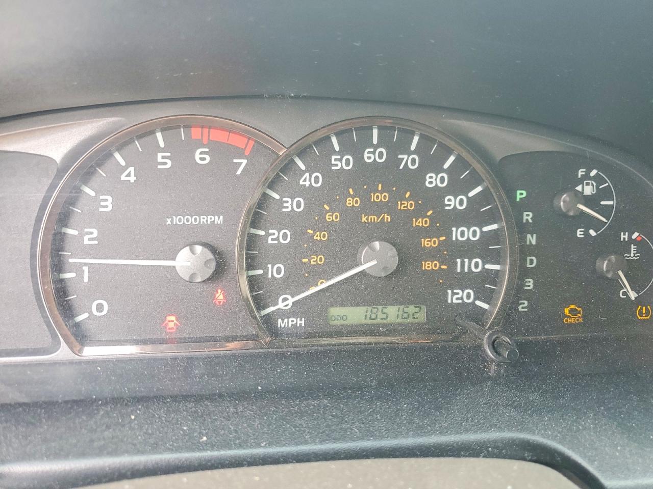 Toyota Sequoia Sr5