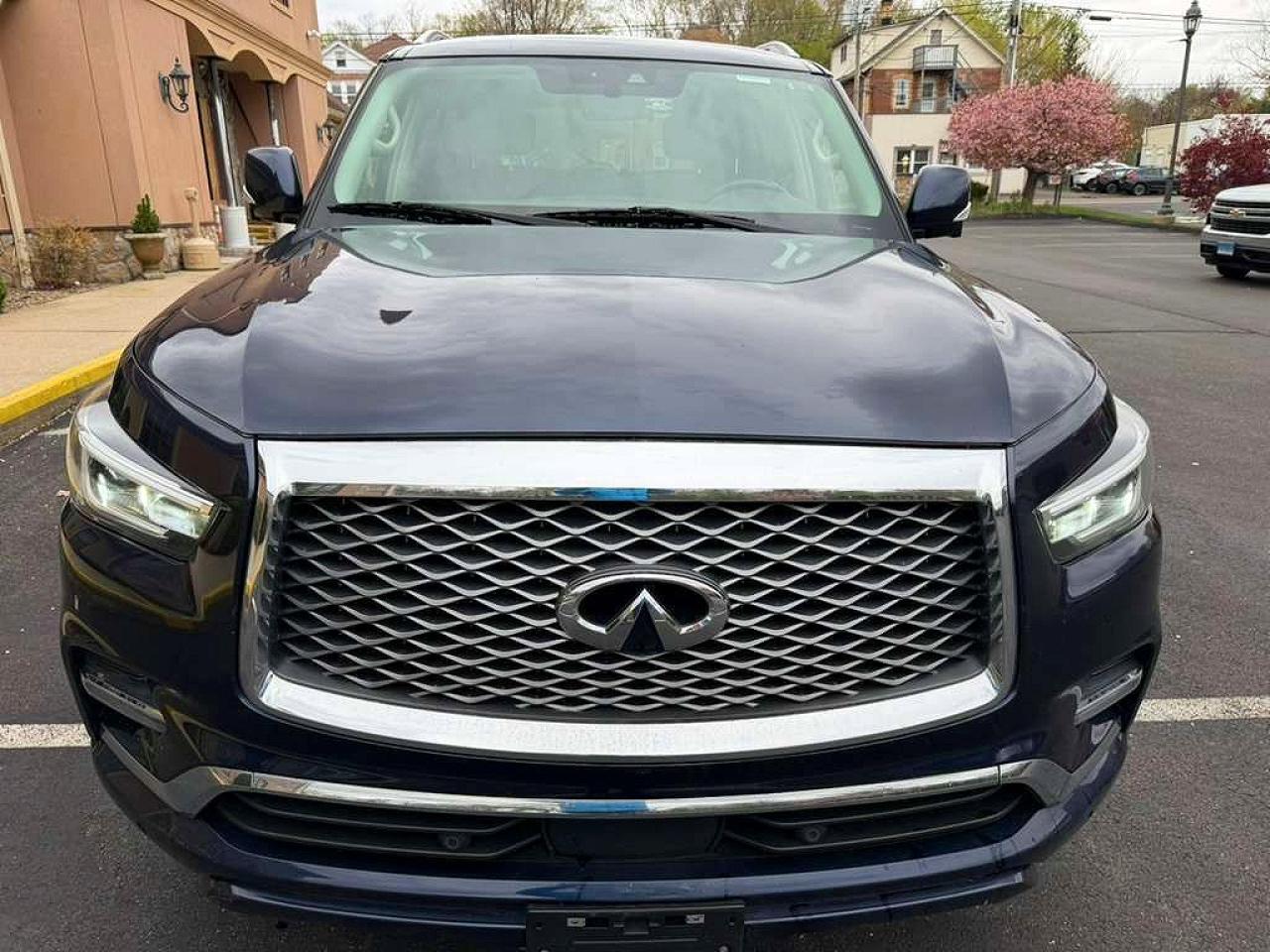 INFINITI Qx Luxe