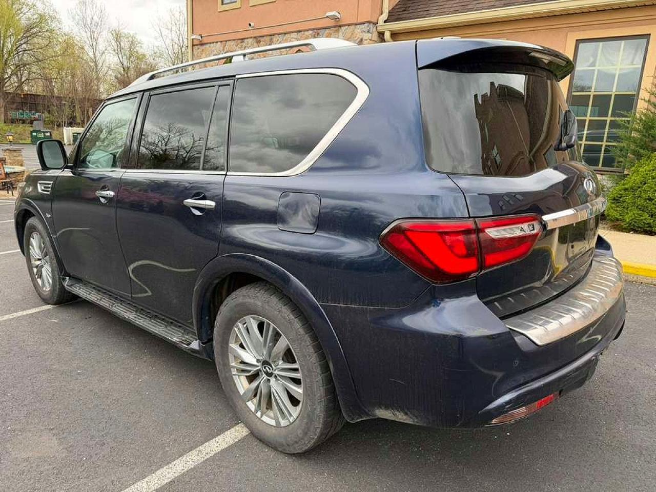 INFINITI Qx Luxe