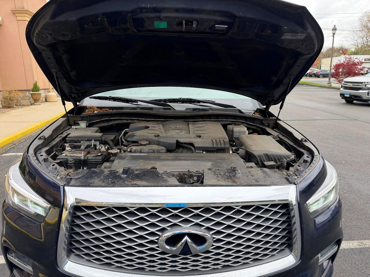 INFINITI Qx Luxe
