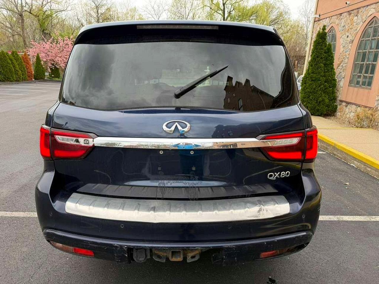 INFINITI Qx Luxe