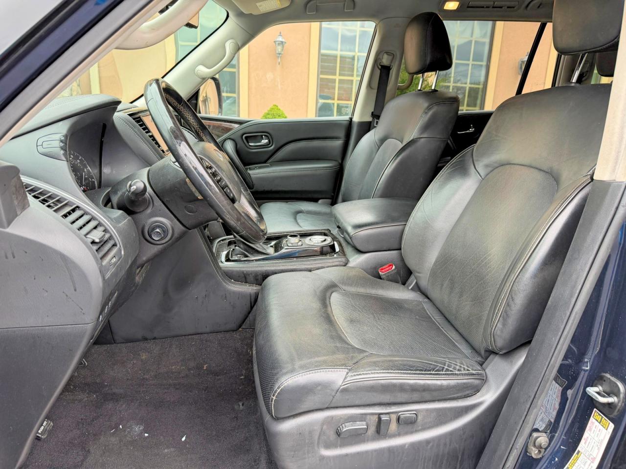 INFINITI Qx Luxe