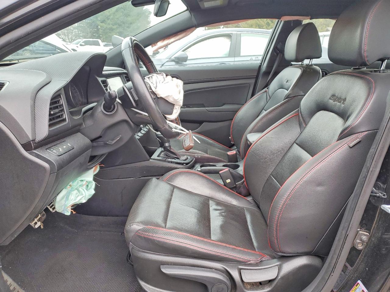 Hyundai ELANTRA Sport