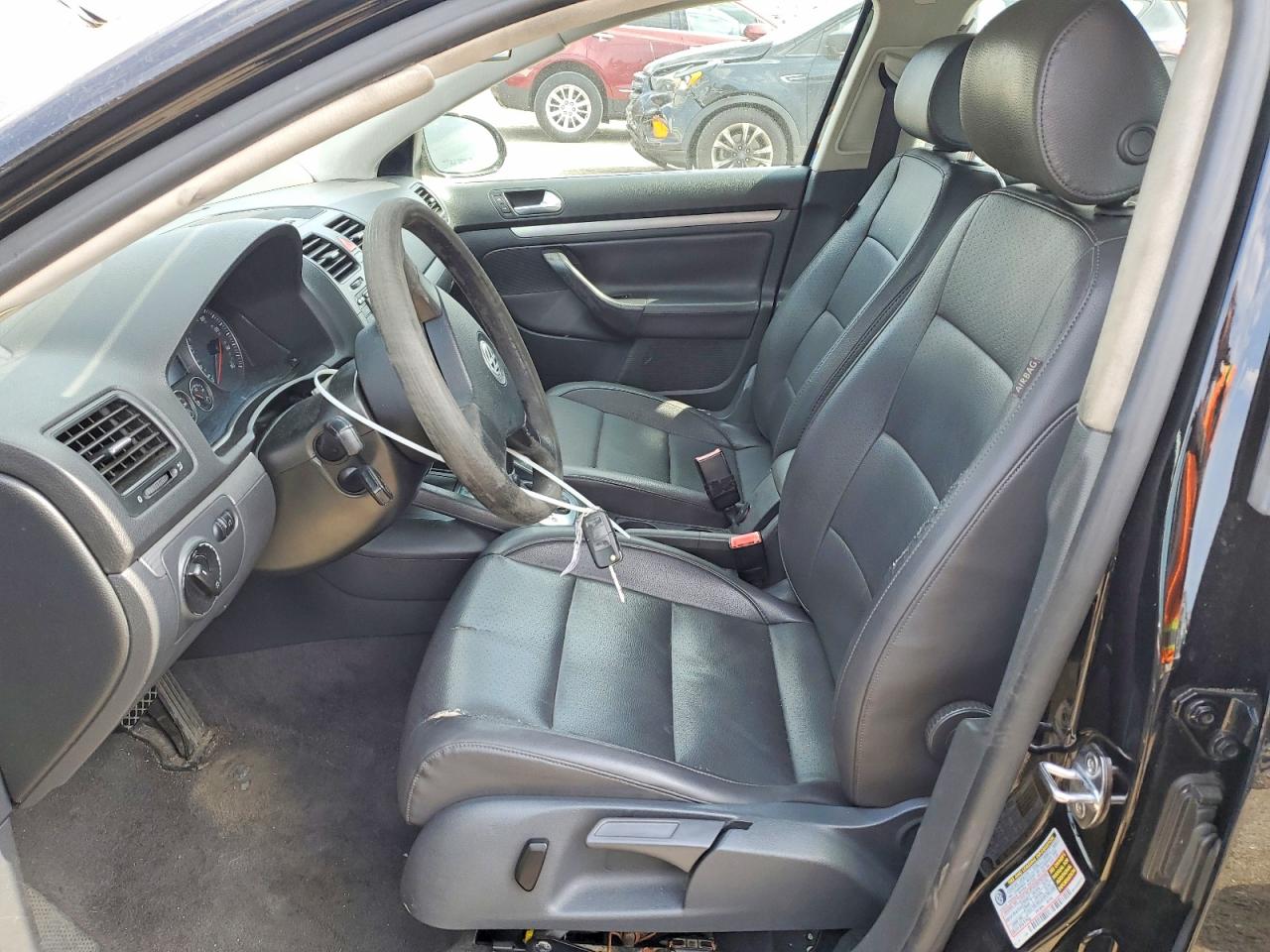 Volkswagen Jetta 2.5 Option Package 1