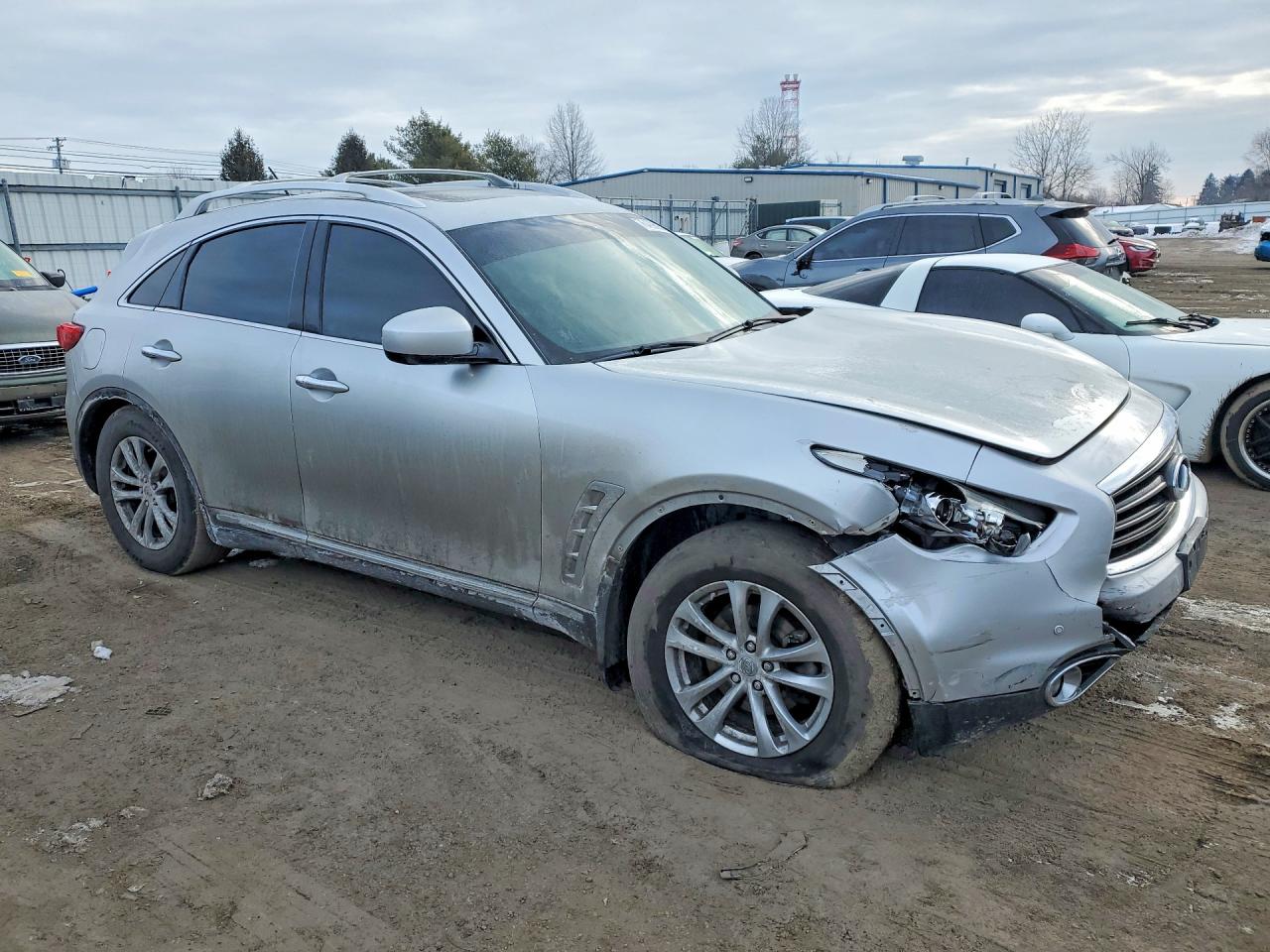 INFINITI Qx