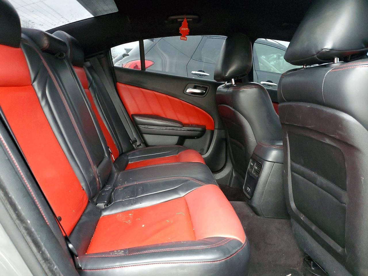 Dodge Charger R