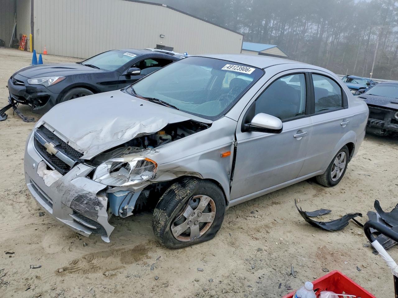 Salvage Chevrolet Aveo Image