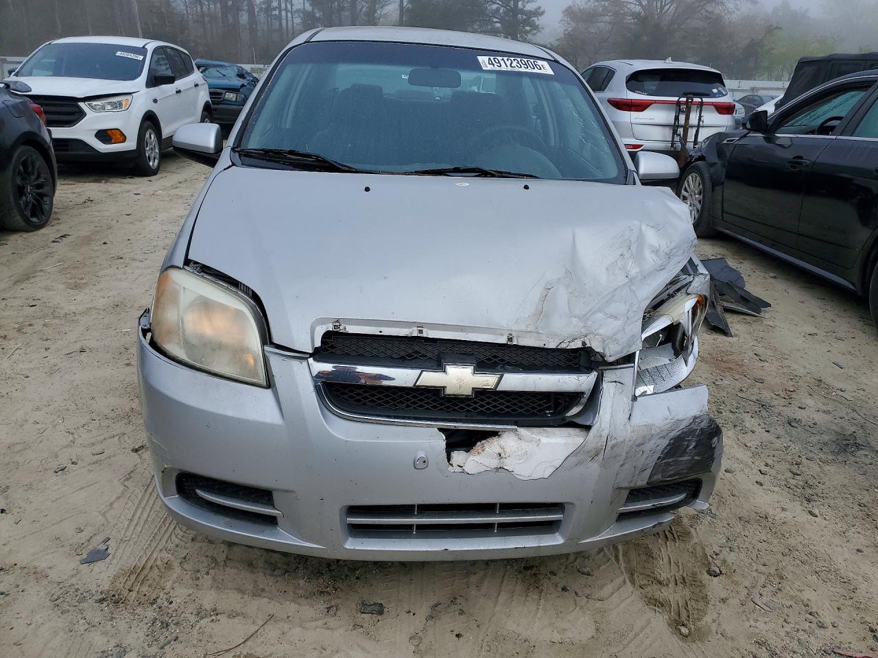 Chevrolet Aveo Base
