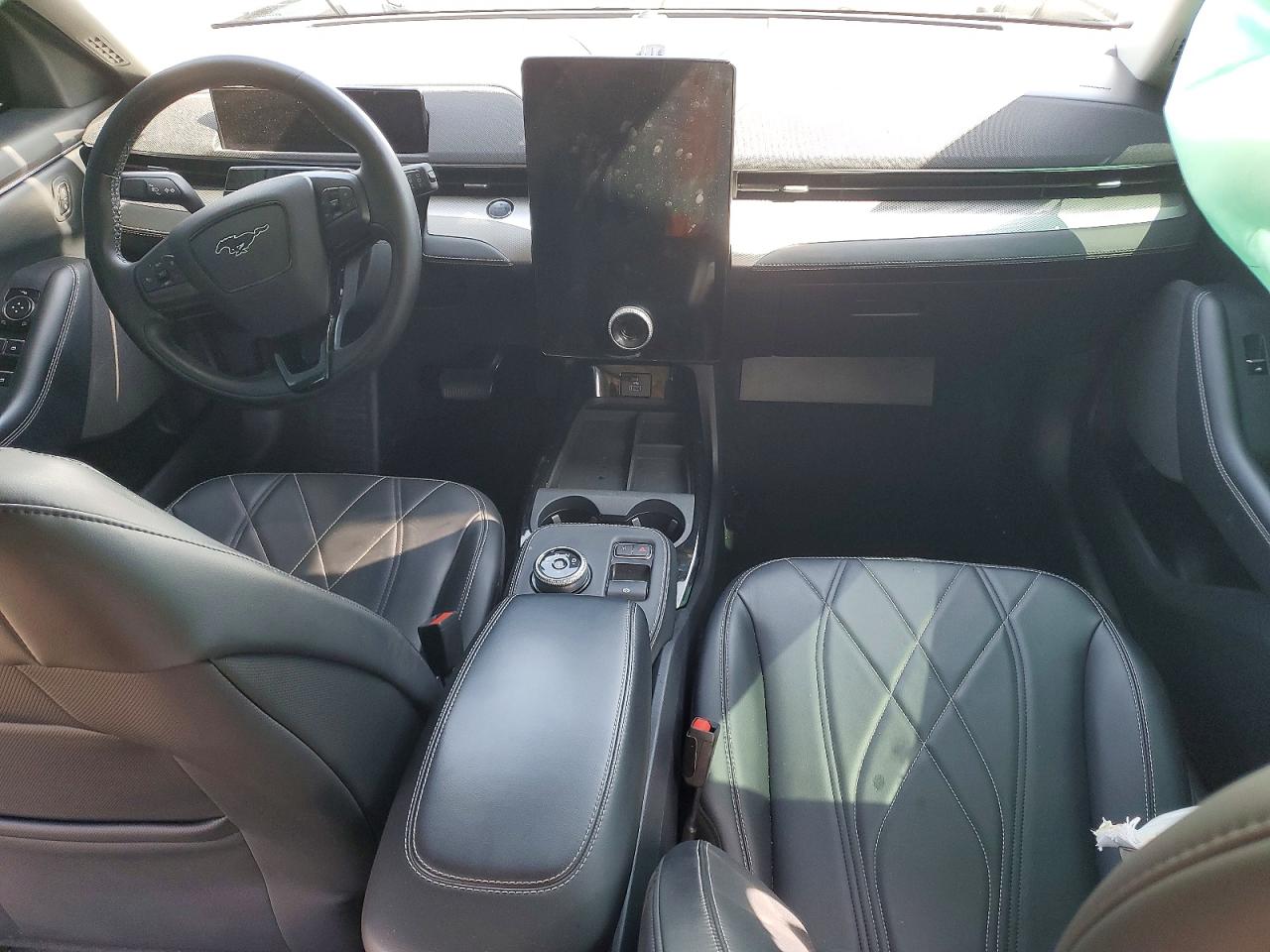 Ford Mustang Select