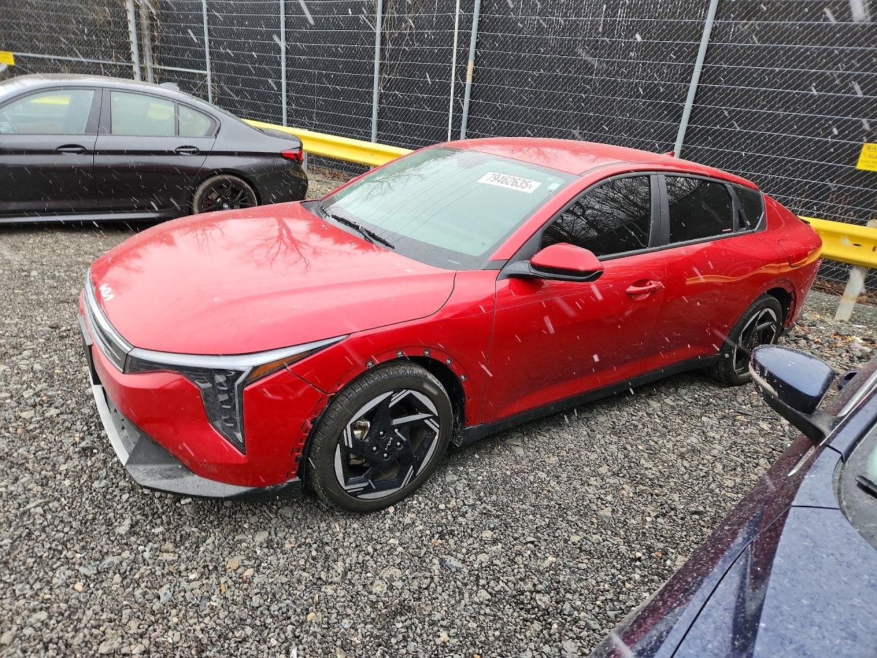 Salvage Kia K4 Image