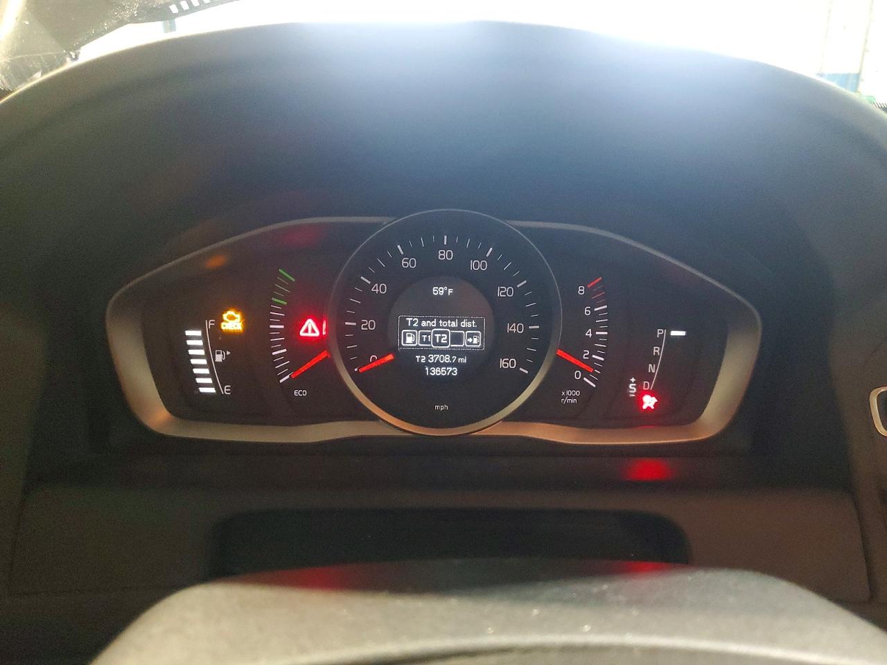 Volvo XC60 T5