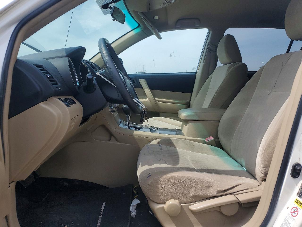 Toyota Highlander Base
