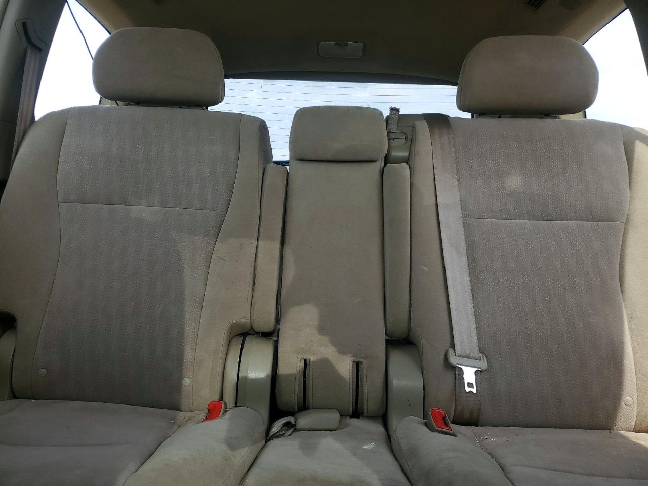 Toyota Highlander Base