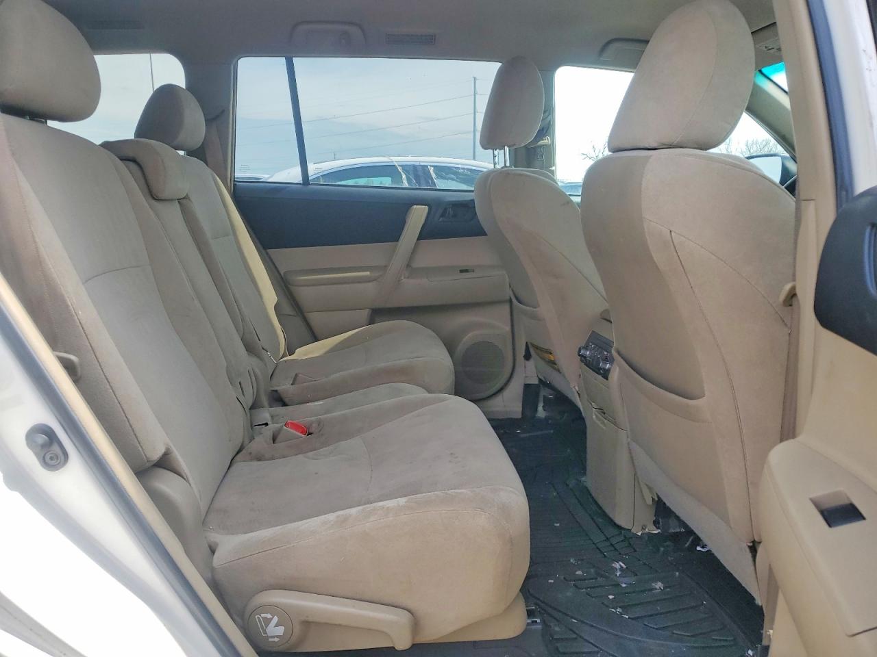 Toyota Highlander Base