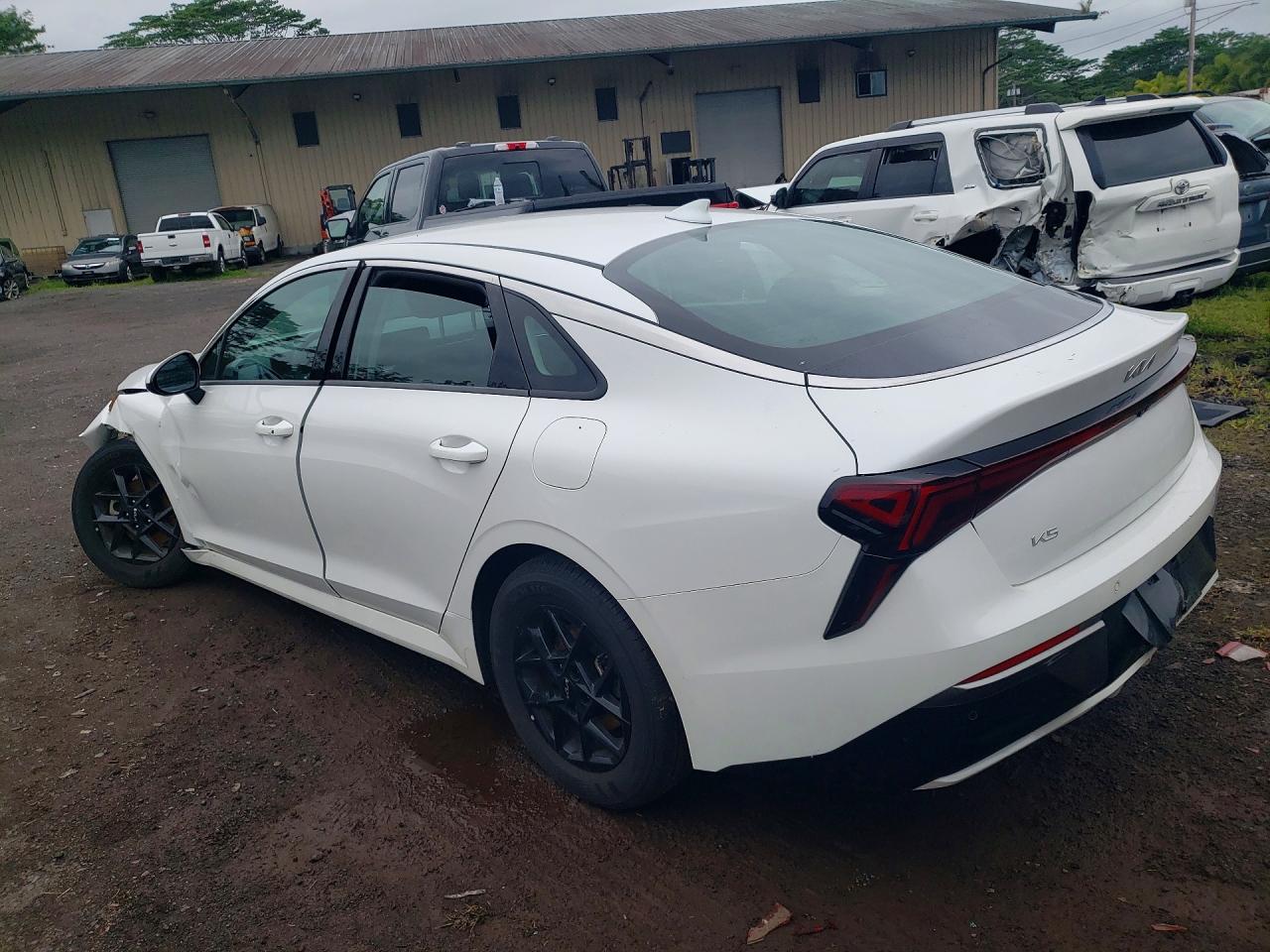 Kia K5 Lxs