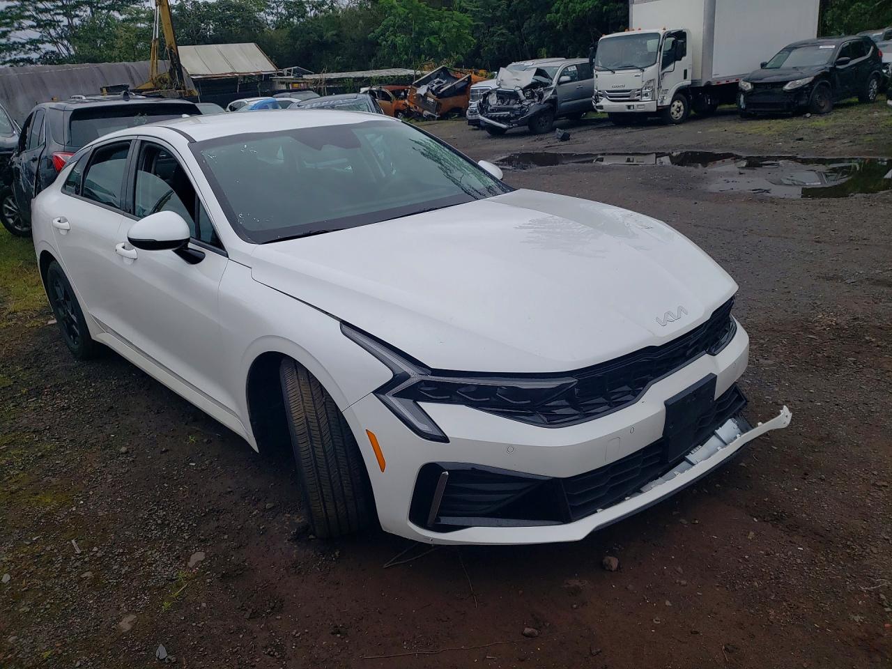 Kia K5 Lxs