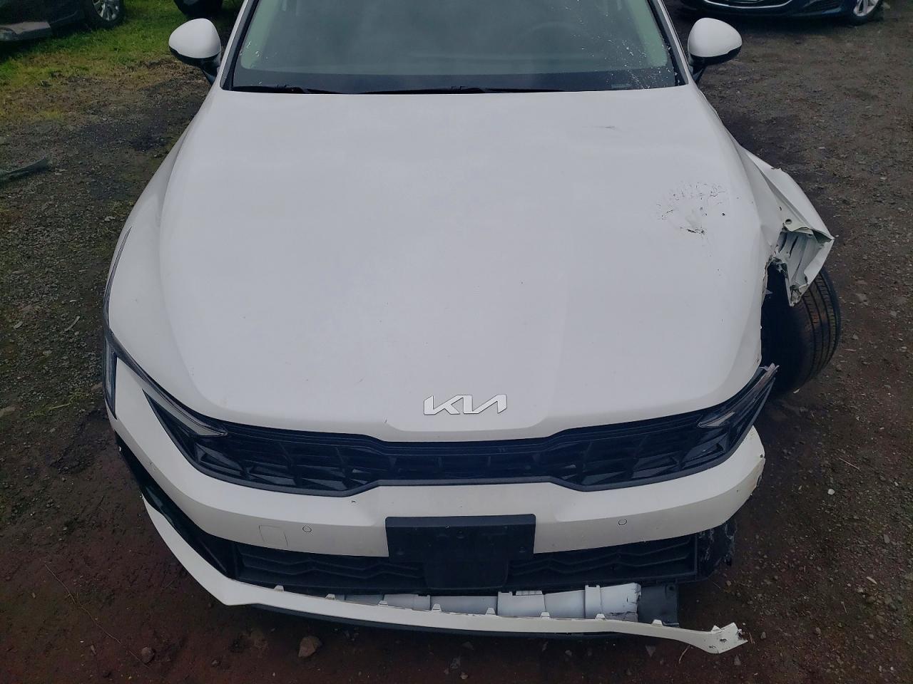 Kia K5 Lxs