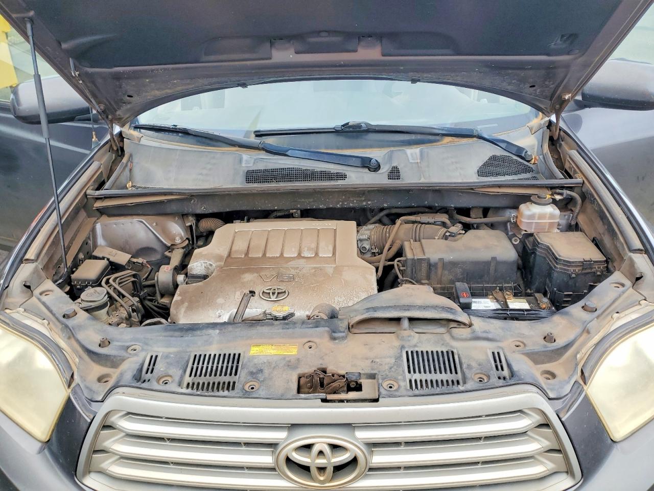Toyota Highlander Base